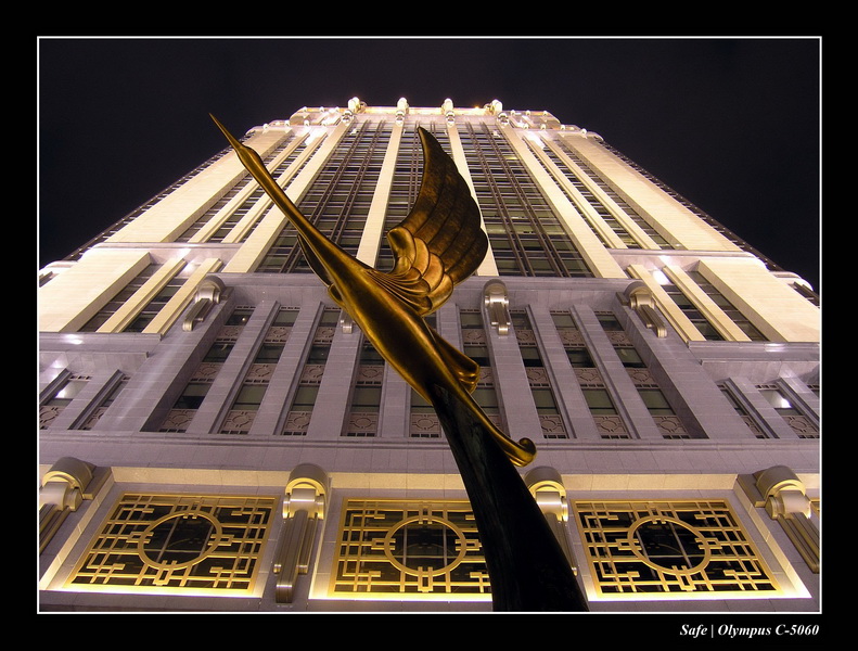 2005 - 06 - Banque 2.JPG